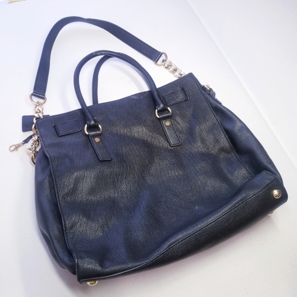 🌸Michael Kors | Leather Black Medium Sized Bag‎ - Picture 1 of 9